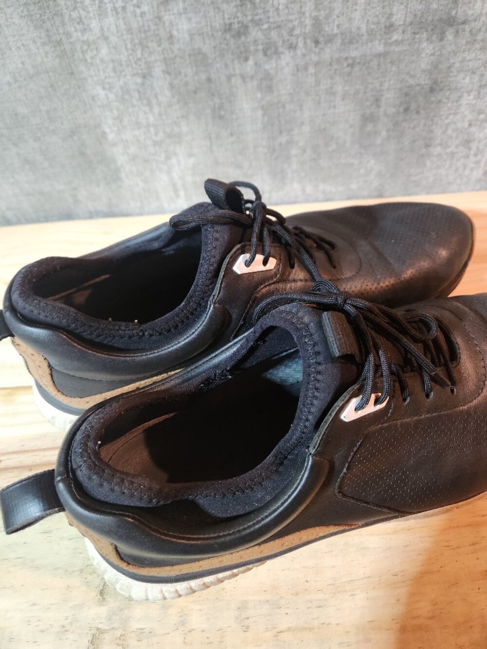 Johnston & Murphy XC4 H1-Luxe Hybrid Golf Shoes Men 13 Black Tan